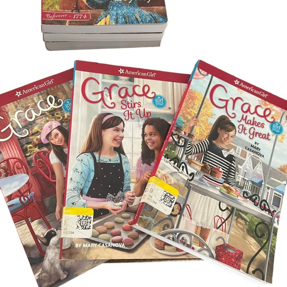 Lot of 9 American Girl book series Grace, Luciana, etc - Picture 3 of 4